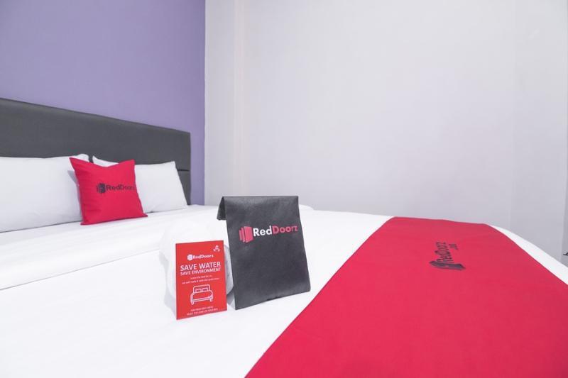Hotel Reddoorz Near Itc Mangga Dua Jakarta Exteriér fotografie