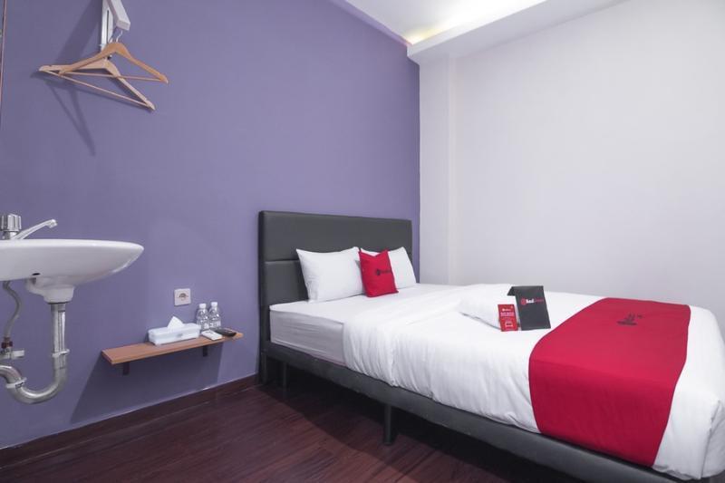 Hotel Reddoorz Near Itc Mangga Dua Jakarta Exteriér fotografie