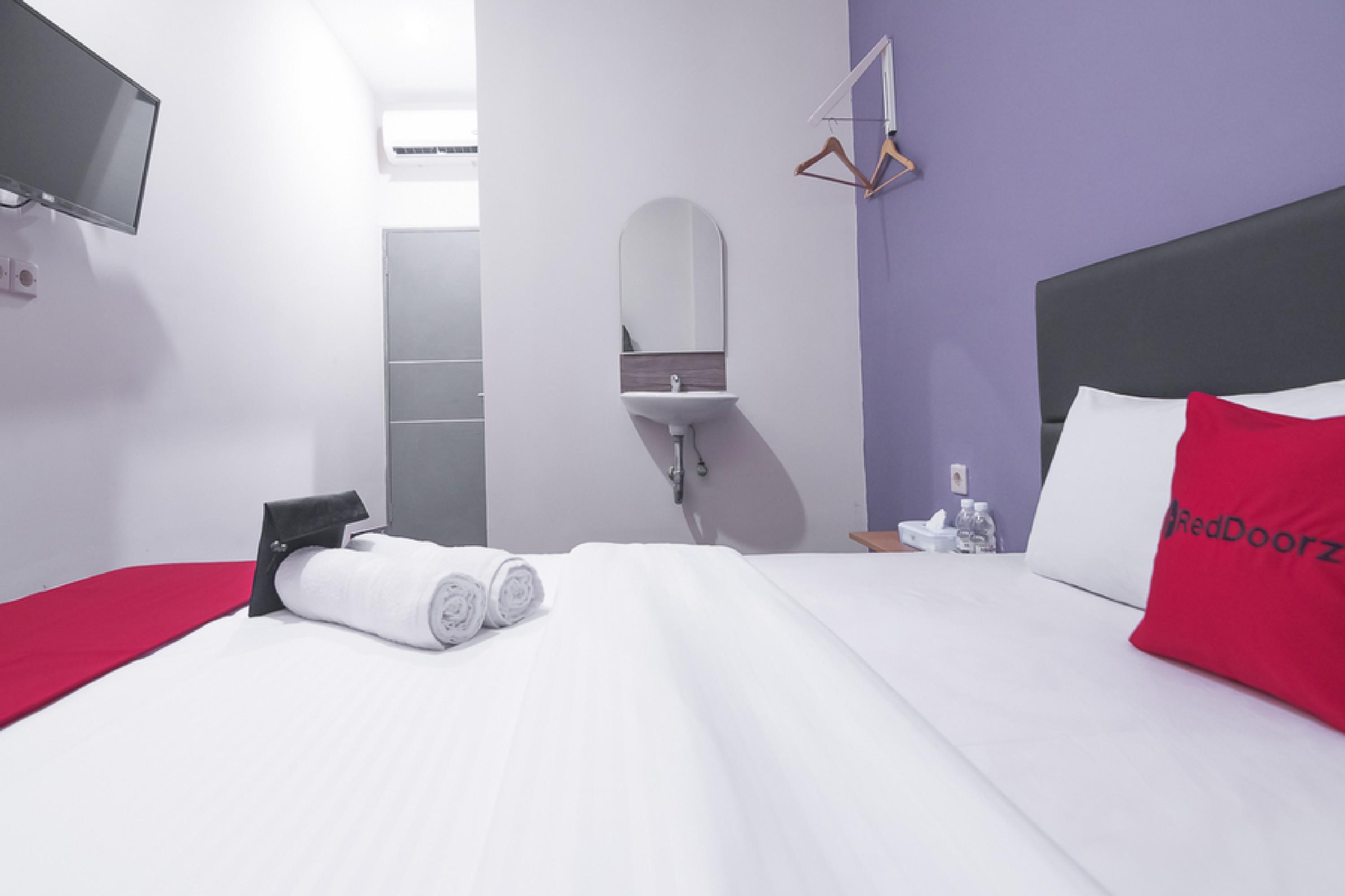 Hotel Reddoorz Near Itc Mangga Dua Jakarta Exteriér fotografie