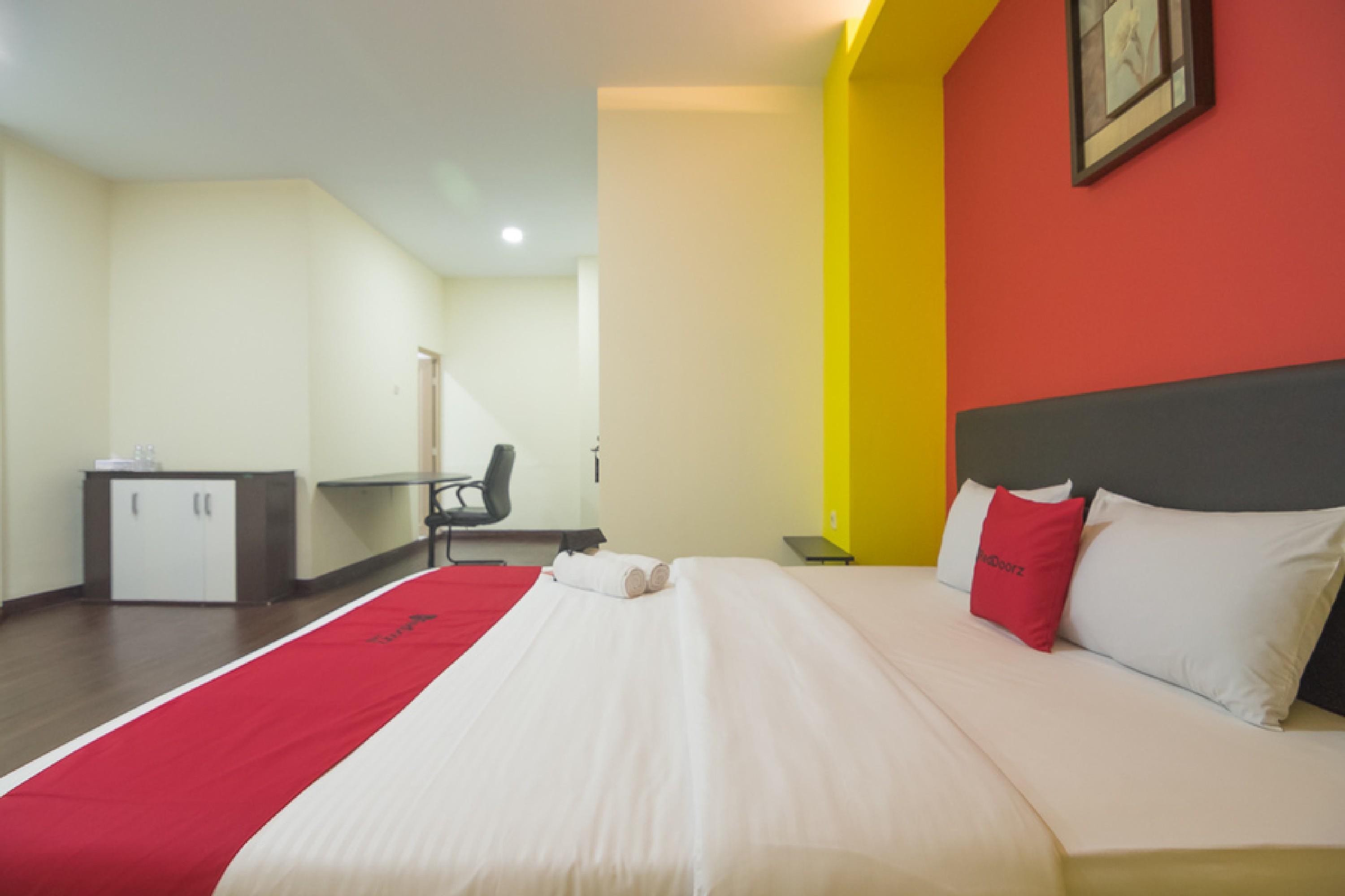 Hotel Reddoorz Near Itc Mangga Dua Jakarta Exteriér fotografie