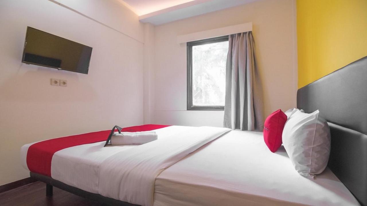 Hotel Reddoorz Near Itc Mangga Dua Jakarta Exteriér fotografie